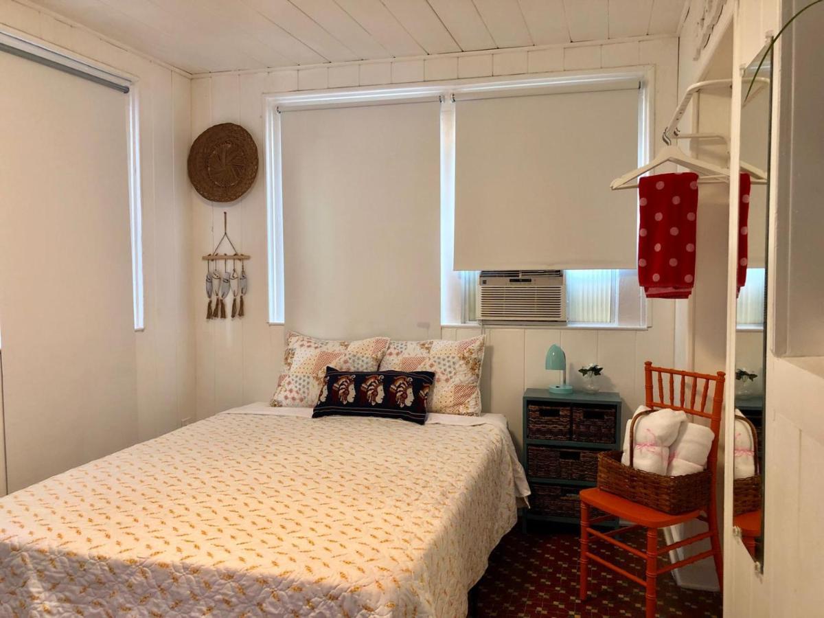 Private Studio With Free Parking ไมอามี ภายนอก รูปภาพ