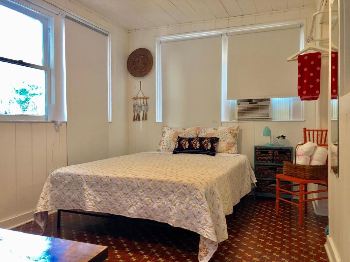 Private Studio With Free Parking ไมอามี ภายนอก รูปภาพ